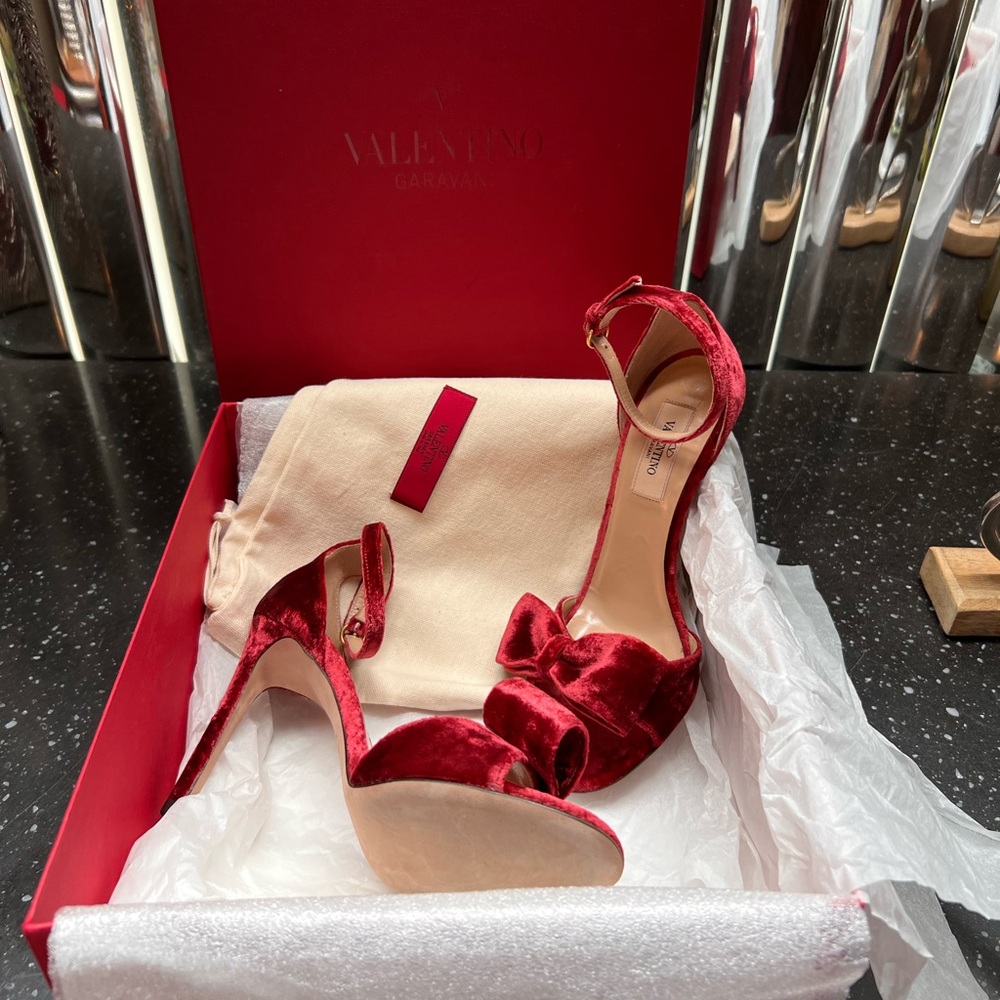 Valentino Garavani Luxurious Red Velvet Heels